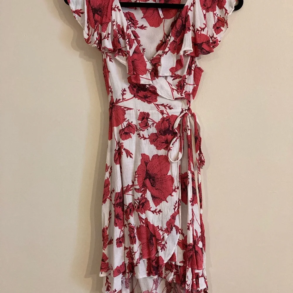 FREE PEOPLE WRAP FLORAL DRESS - Picture 1 of 10